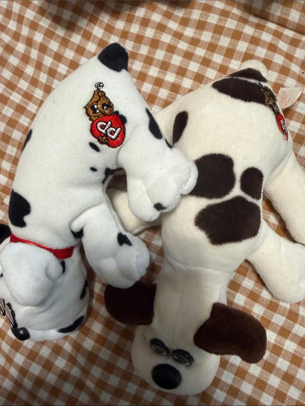 Lot of Vintage 1980’s Pound Puppies Stuffed Animals